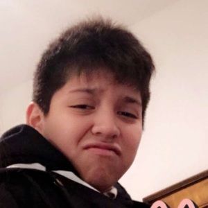 Meet your Posher, Mia